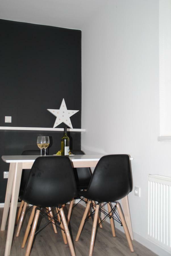 Appartement Apartman U Lesa à Ratiskovice Extérieur photo