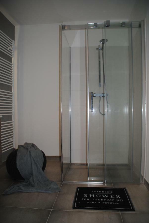 Appartement Apartman U Lesa à Ratiskovice Extérieur photo