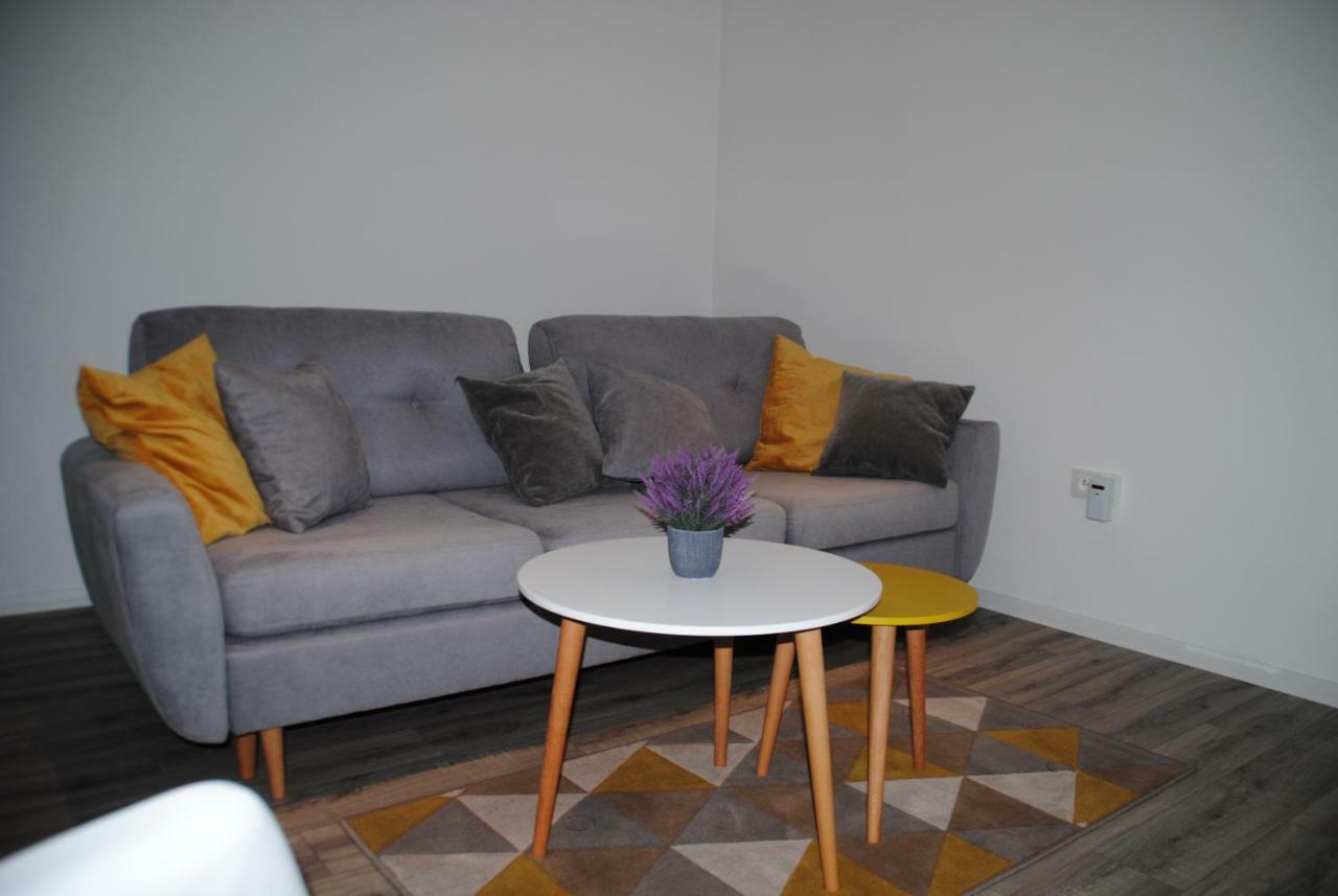 Appartement Apartman U Lesa à Ratiskovice Extérieur photo